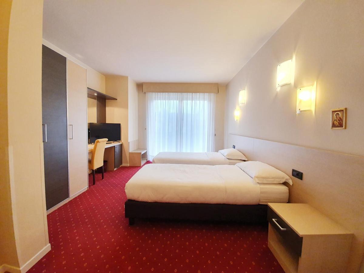 Hotel Ristorante Al Giardinetto Colle Umberto (Veneto)